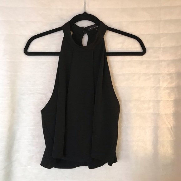 Tops - Black high neck pleated top!
